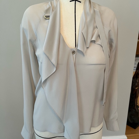 Silk blouse with draped collar and buttons in front - Picture 6 of 9